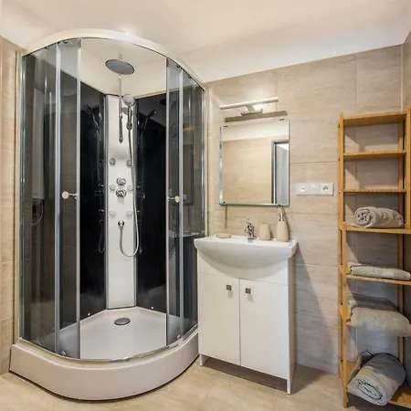 Horalka Pec 아파트 *