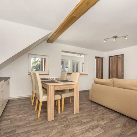 Horalka Pec 아파트